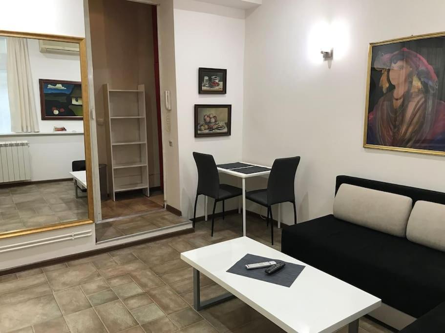 Saint Sava Studio Belgrade Extérieur photo